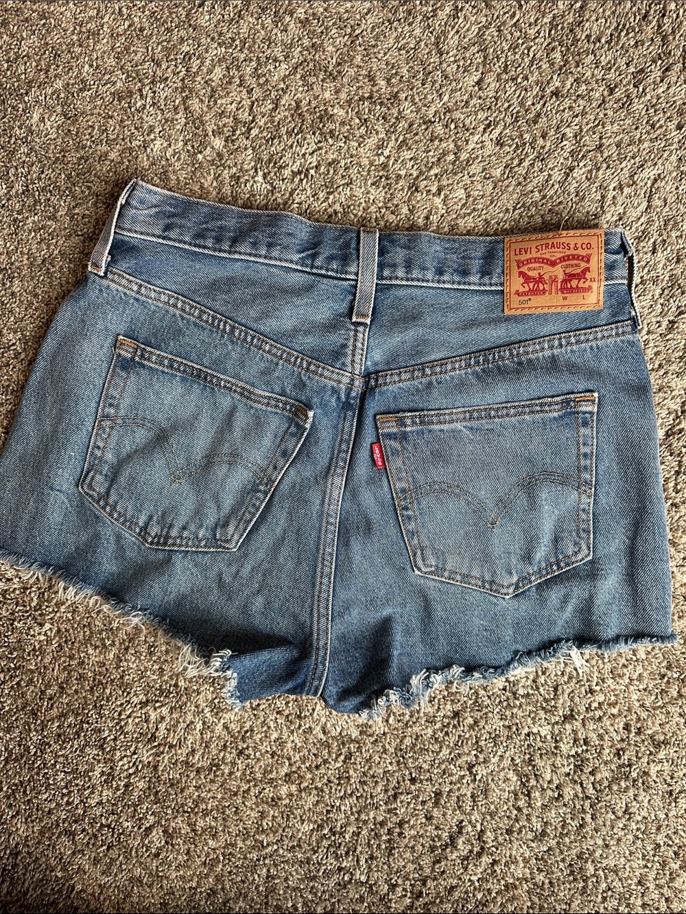 Levi's Women’s High-Rise Button-Fly Jeans in Medium Blue Denim 29